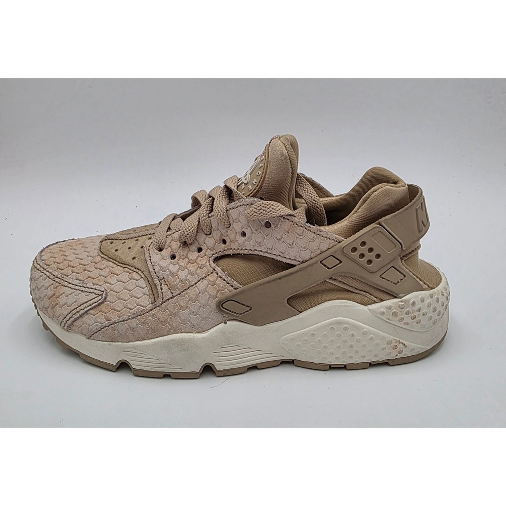 Nike Air Huarache Run Mushroom Tan Textured Snakeskin 683818-201 Women's 6.5 NEW - Picture 2 of 13